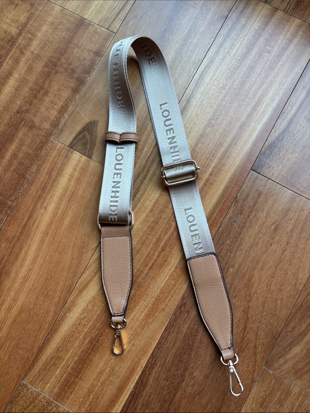 Louenhide handbag strap